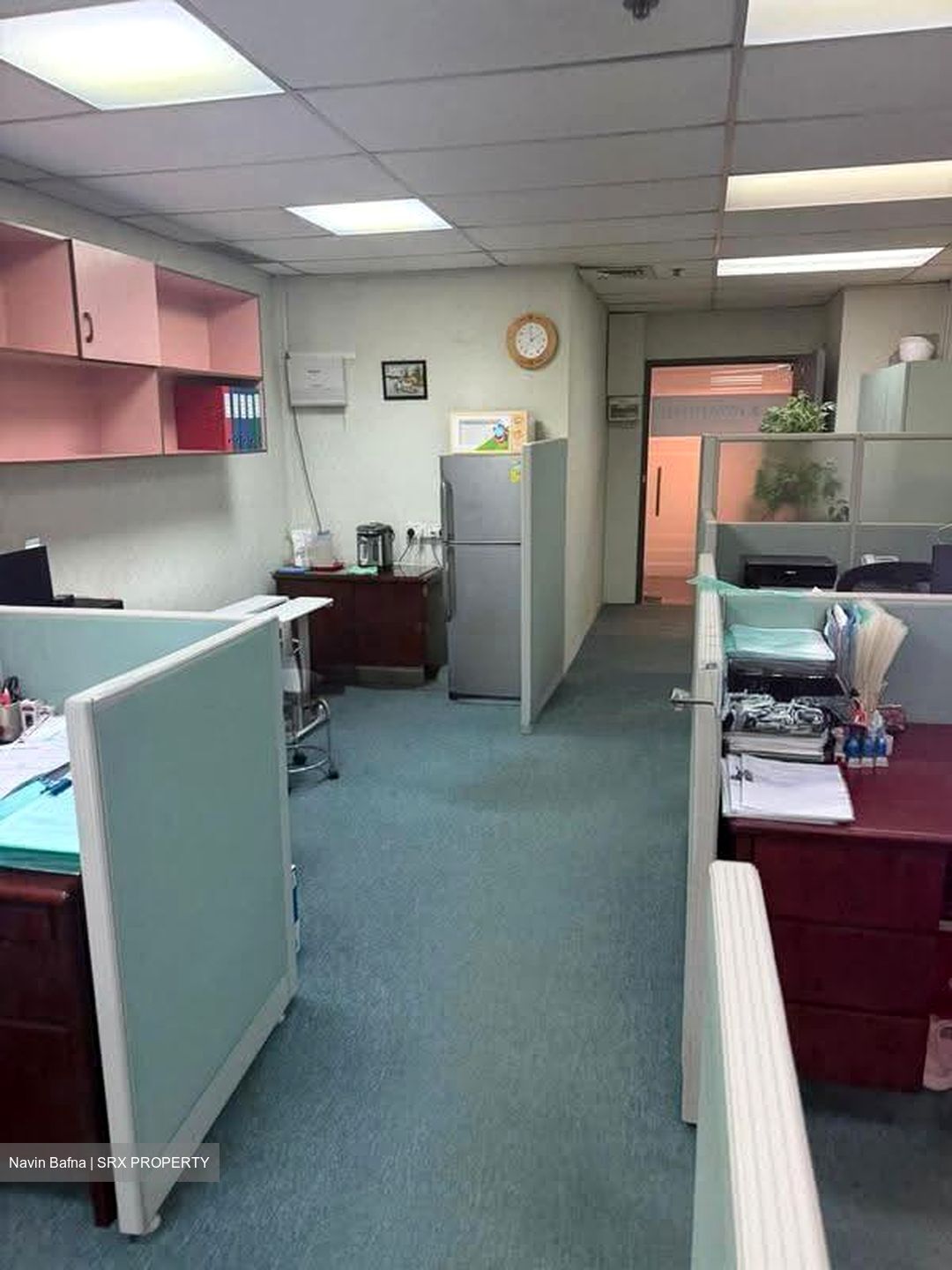 International Plaza (D2), Office #612796581